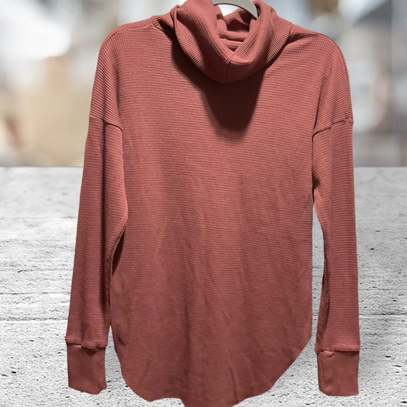 ** NWT MOD REF Pullover Top - Picture 4 of 7